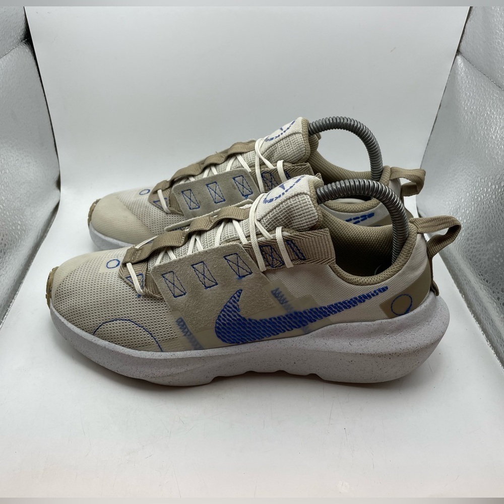 Nike Crater Impact tan sneakers size 5.5Y/ Womens 7